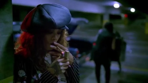 mama-wifi:  Rihanna - Bitch Better Have My Money