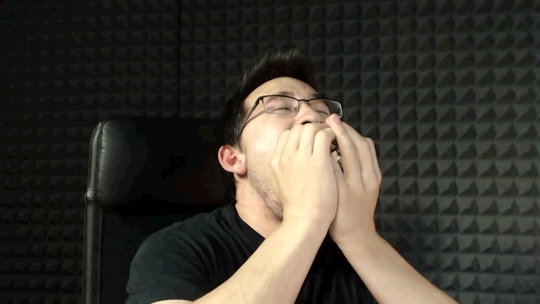 punkielove:  I made some gifs of my favorite Markiplier moment when I didn’t have