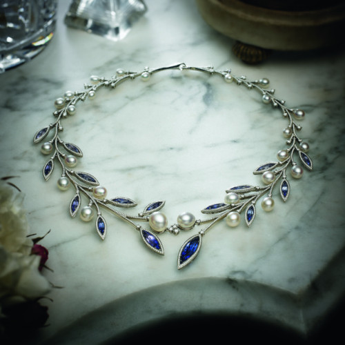 tiarascrowns: Tanzanite and Pearl Necklace “Inspired by the 1930s era in which the Paspaley st