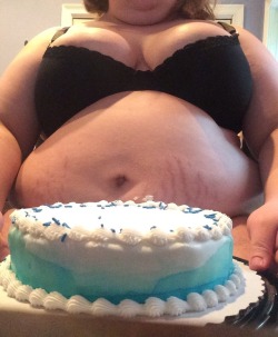 greedyofficefatty:I was too fat for my bathing suit…so I decided to go buy a cake and make sure I never fit into that bathing suit again. I might as well go full hog…. You look so sexy