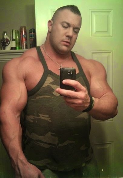 needsize:  Big muscle and Big Gut. Good combo.