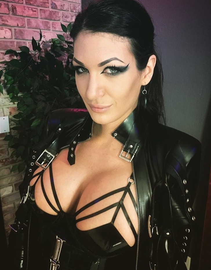 Femdom Bitch On Tumblr Femdom Bitch On Tumblr