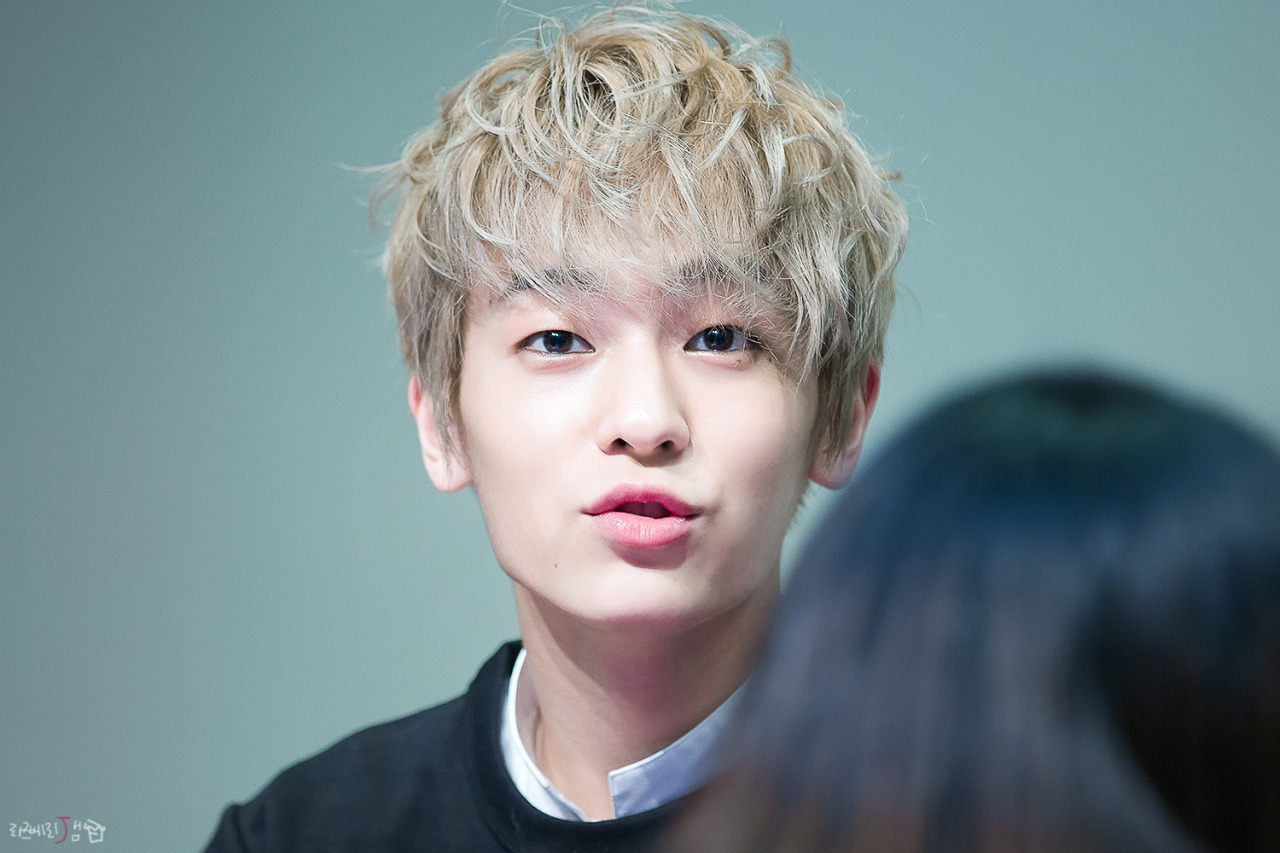 fyeahljoe:  © | do not modify data. any form of secondary processing is prohibited.