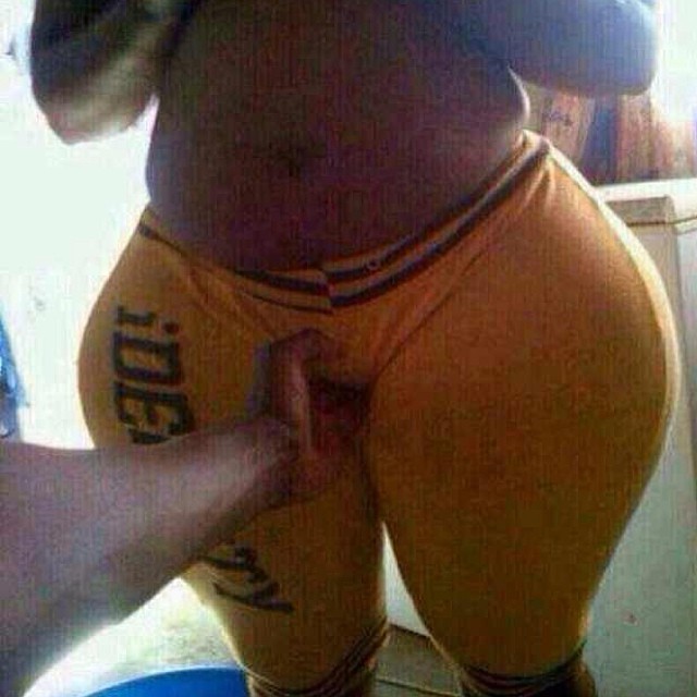 widehipsphatass:  Look at the wide hips on this overweight lover!  This plumper