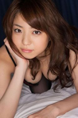 japan-beauty-girls-room:  ❤Check it❤ ➡http://live.feel-sp.com/