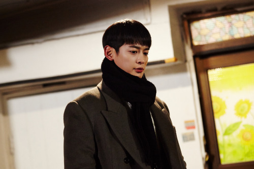 [ Naver] CHOI MINHO  as police officer  Oh Dong Sik  in ‘Lovestruck in the City’ : &ldqu