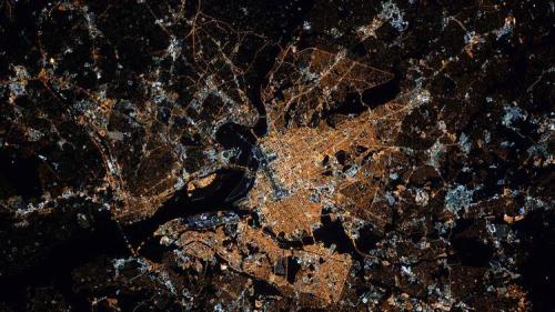 staceythinx:Astronaut Scott Kelly’s photos from the International Space Station