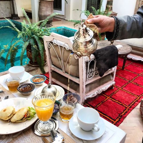 ¡Buenos días! ¿Té Marroquí para desayunar o café?#riadpalaciodelasespecias #teocafe #riadmarrakech #