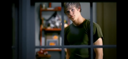 Have We Ever Talked About The Fact That The Entire Premise Of The “you Belong With Me” Music Video