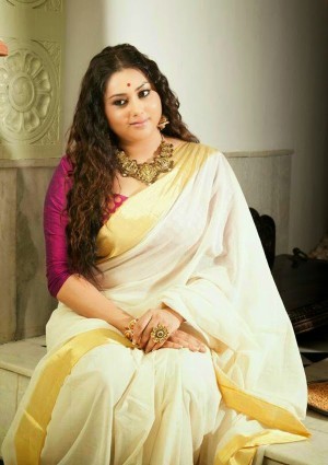 namithabeautyqueen:  NAUGHTY NAMITHA