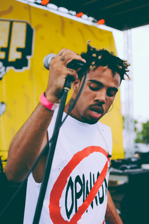 Vic Mensa - MIAMI