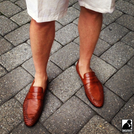 Gentleman's Playbook — A Gentleman's Guide to Wearing Shoes with Shorts