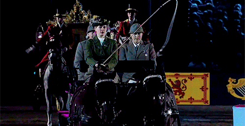 theroyalsandi:The Queen watches on as their granddaughter, Lady Louise, rides the Duke of Edinburg