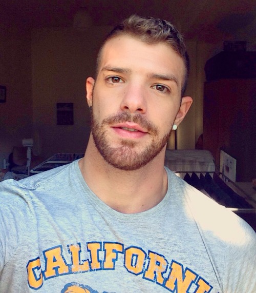 therealinsucoro: Hey guys, new here