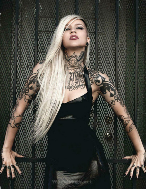 Hot Girls Inked