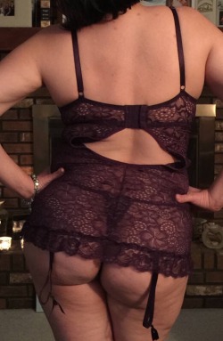 Wgfl:  Tits Can Hardly Be Contained💕