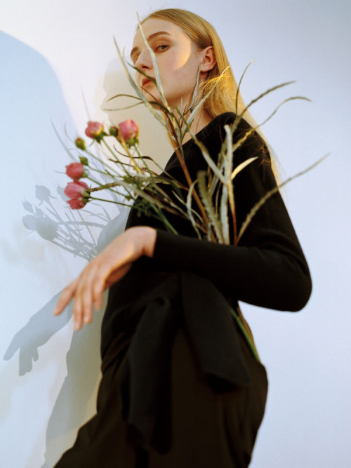 bienenkiste:  Photographed by Janneke Van Der Hagen for Selfridges
