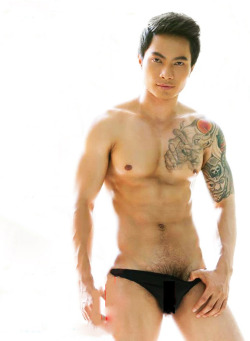 auberonbc:  For more Gorgeous Asian Men visit : http://auberonbc.tumblr.com/archive