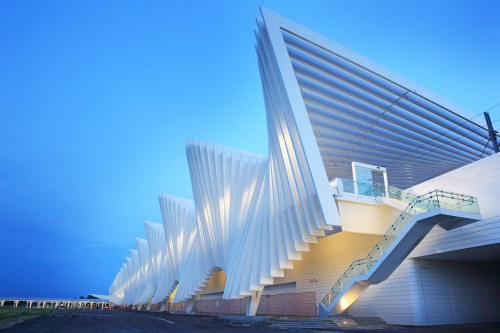designismymuse:Stunning Architecture by Santiago Calatrava Architect- Santiago CalatravaSource- Ar