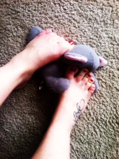 anniehasprettyfeeetxo:  favorites <3