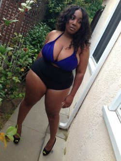 planetofthickbeautifulwomen:                     