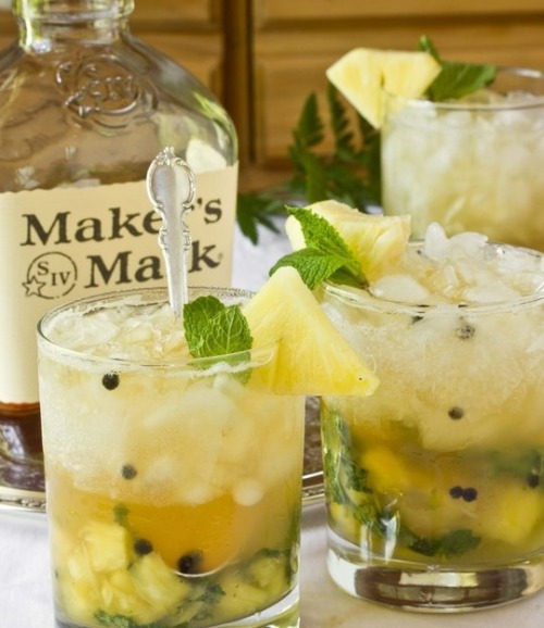 Ginger-Mint Juleps with Fresh Pineapple