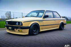 radracerblog:  Bmw E30