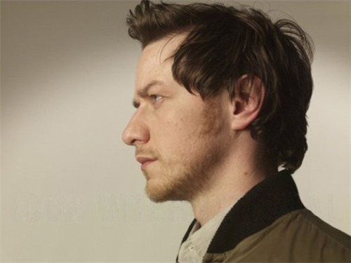 James McAvoy by Kurt Iswarienko, May 2008 [MQ×53, LQ×33] pt.12