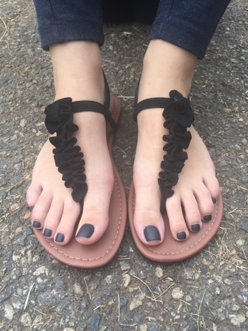 sashasoles: Last pic is just before I went for a new pedicure. This is a fan request to see my toes 