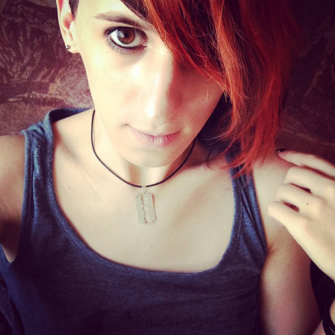 Hi there dying heat xd #emo #emotrap #emogirl #alternative #scene #scenegirl #redhair