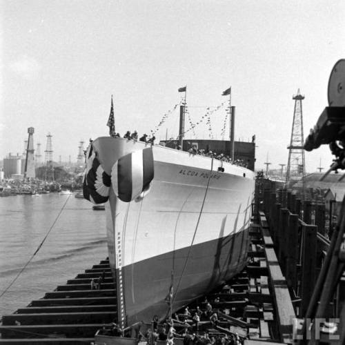 The launching of SS Alcoa Polaris on Liberty Fleet Day (September 27, 1941)(Peter Stackpole. 1941)