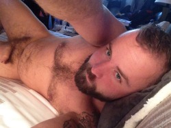 thickonlock:  californiacubster:  Bored. Two more days of bed rest.  Yes. That ass