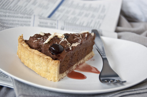 Chocolate Mousse tarte with Amarena cherries by RecipeTaster on Flickr.