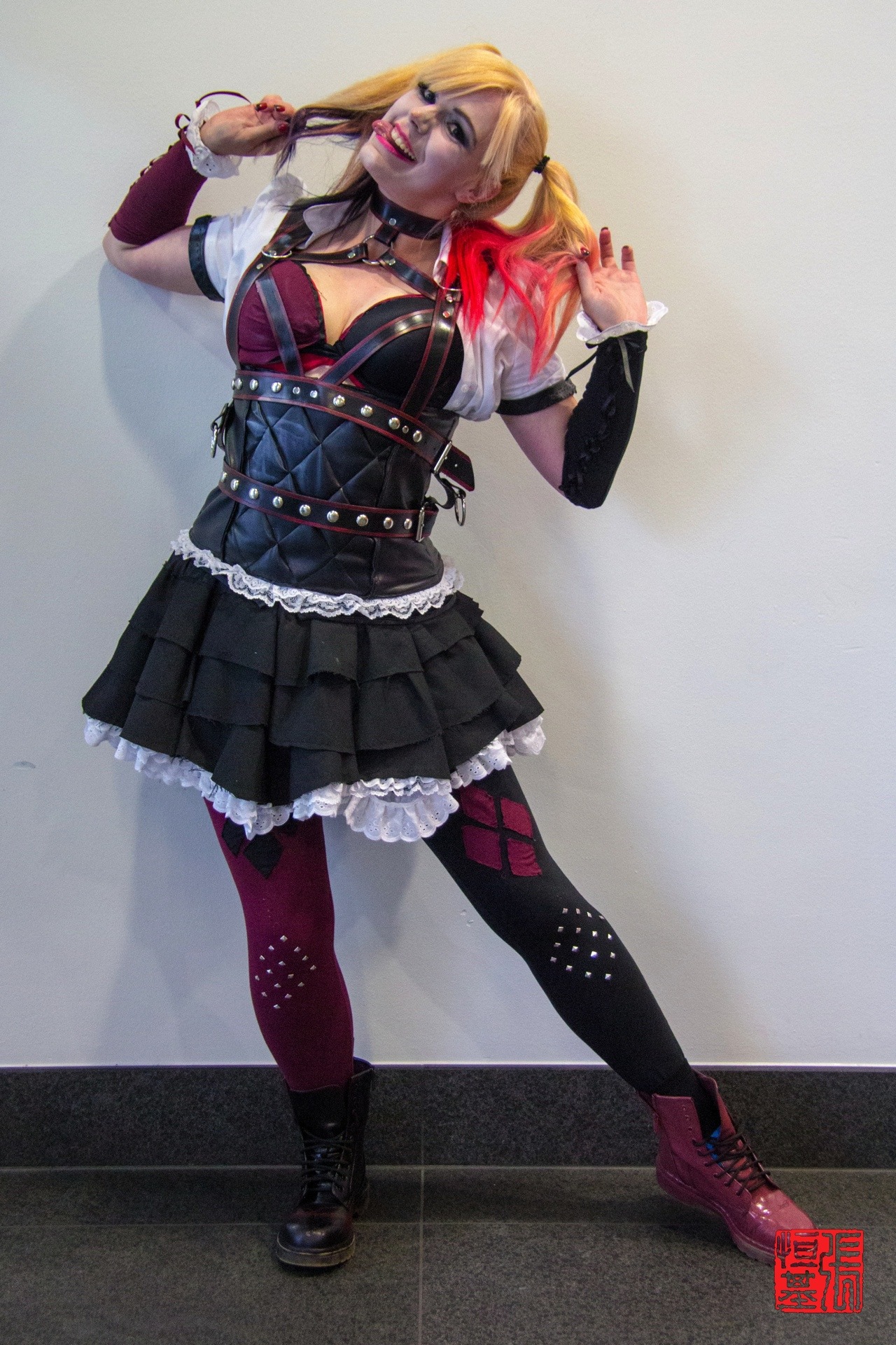 foodandcosplay:  Manchester MCM - July 2014 Harley Quinn - Arkham Knight Cosplayer: