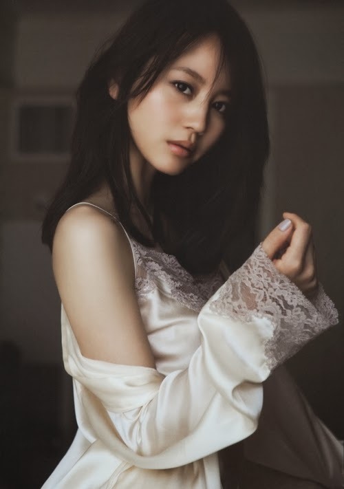 yuugaonosakukisetu:  堀北真希 