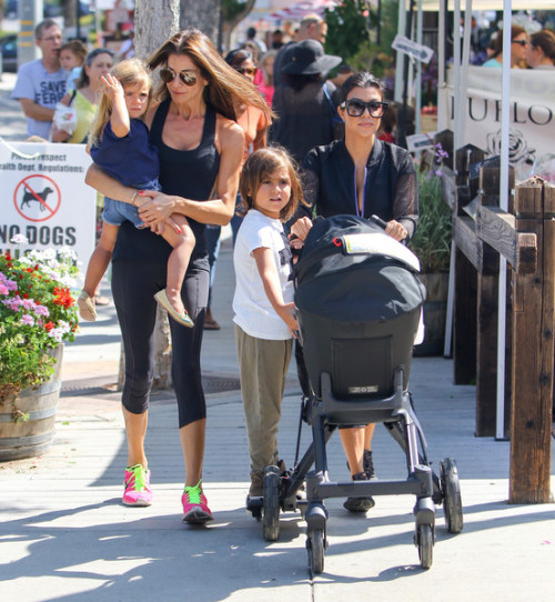 September 5th- Kourtney, Mason, Penelope &amp; Reign at the Farmer&rsquo;s Market in Ca