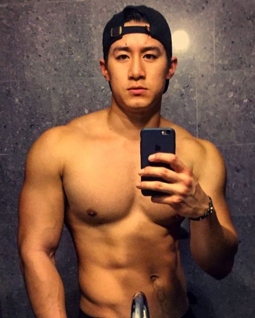Viva!Asian hunks!