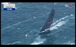 Wild Oats XI chasing at the second turning