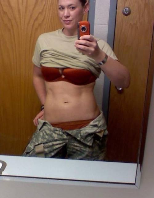 hotmilitarygirls: Thousands of Hot Military Girls in varies stages of undressing and even lots of nu