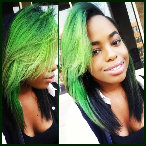 imninm:  black girls with green hair