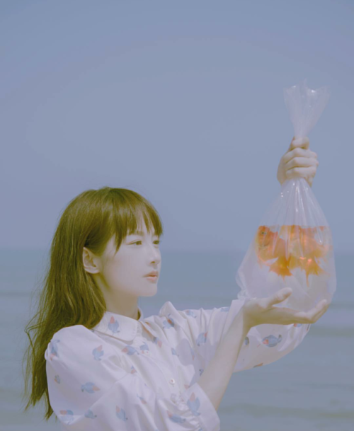 0162cm:https://www.instagram.com/yourddoris/
