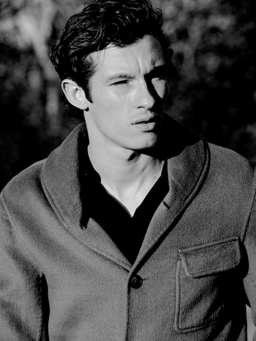 callum turner photographed by justin campbell for flaunt, november 2018