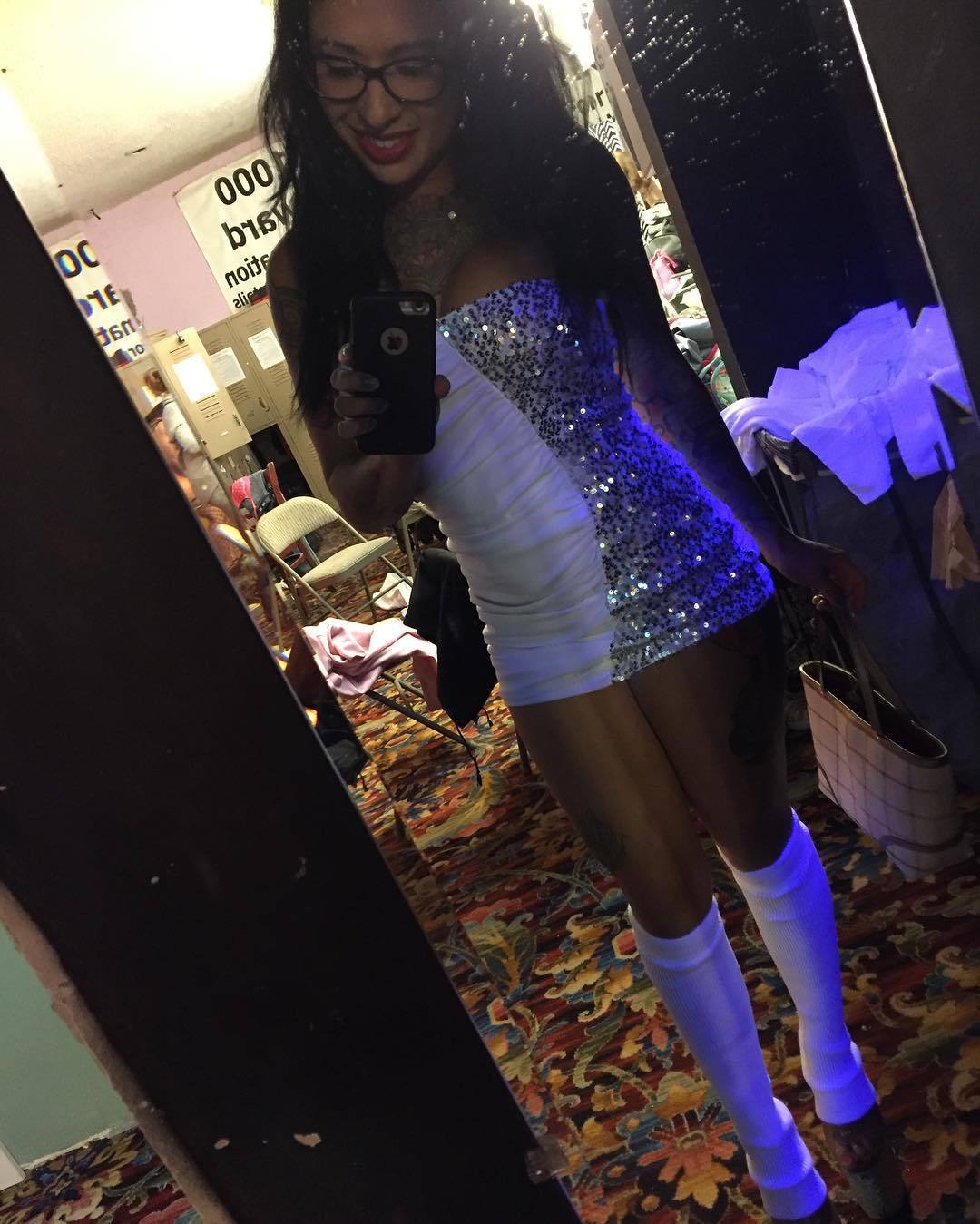stripper-locker-room:  https://www.instagram.com/missdesirose/