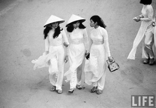 mononymic:  Saigon, 1961 This is the dream that died when South Vietnam fell to the communists in 1975. This is why South Vietnamese refugees now settled all over the world still bitterly mourn the loss of not just their homeland but the soaring potential