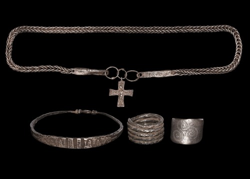 archaicwonder:Extremely Rare Viking ‘Early Christian’ Hoard Group, 10th-11th Century AD