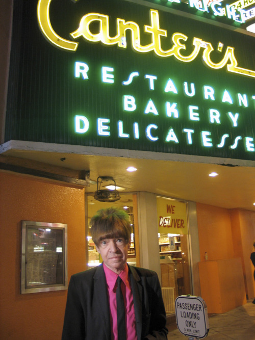 bradelterman:
“ About ten years ago I met up with Rodney at Canters where he would have his nightly late night feeding. After he has his usual grilled cheese sandwich, we walked out to the street where I got him to pose for this photograph.
Photo by...