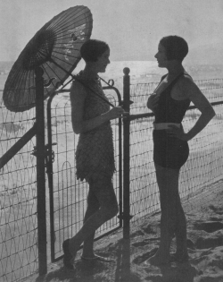 Yesterdaysprint:norma And Constance Talmadge, Santa Monica, 1928