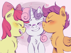 maddzroks: theyve both got a crush on sweetie