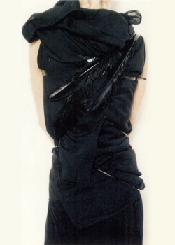 soulless-wave:Ann Demeulemeester Spring 1999, photography Patrick Robyn