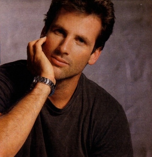 thestarringrole:  Hart Bochner